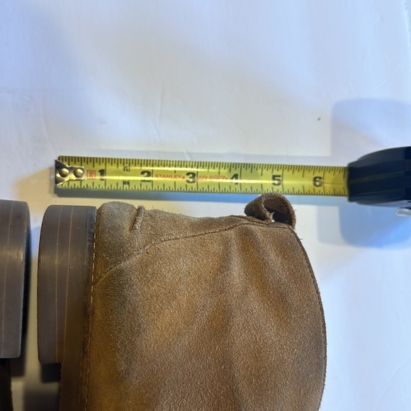 Madewell Nash tan suede lace up ankle booties chukka semi pointed front unisex - Picture 6 of 10